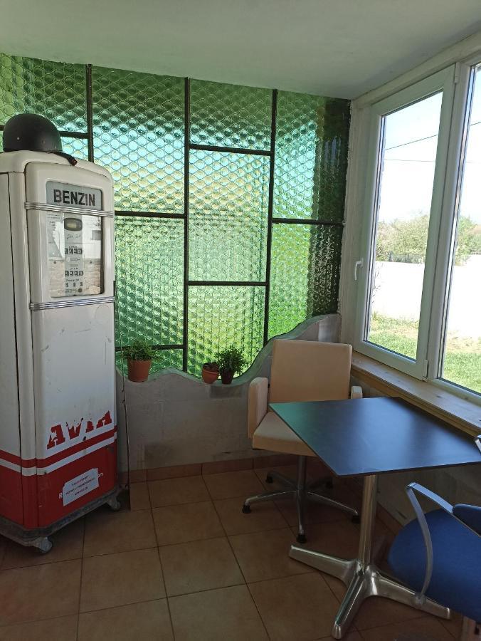 דירות Harkány Uj Vilag מראה חיצוני תמונה
